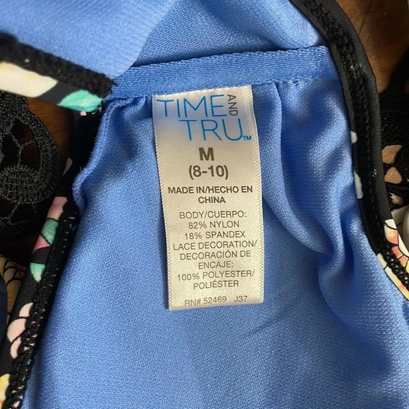 Time and Tru Floral With Lace Size 8-10 Bathing Suit Top - Picture 6 of 6